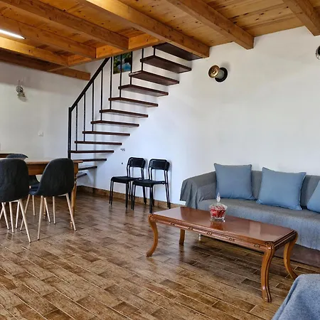 Margarita's House * 桑加拉达